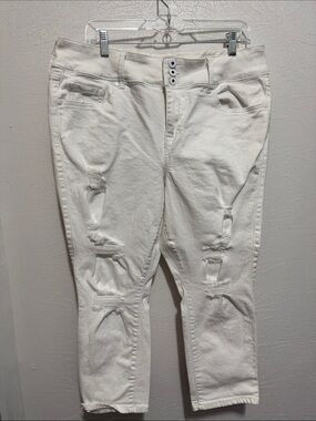 torrid White Distressed Ankle Crop Jeans